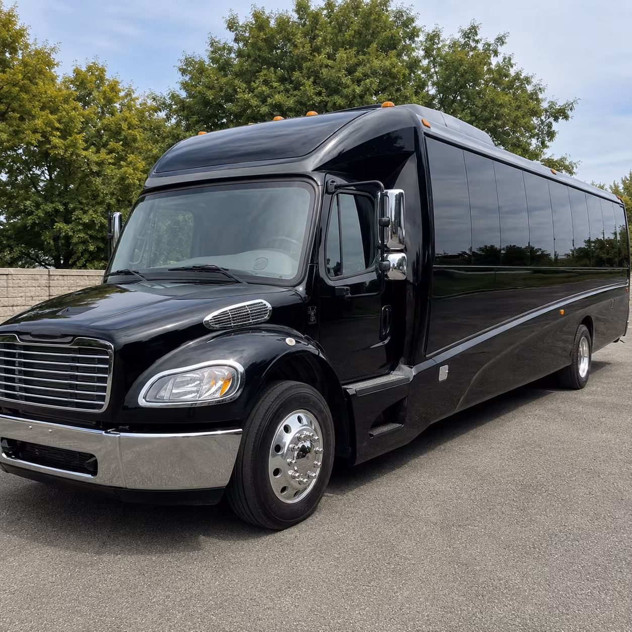 baldwin park 28 passenger minibus
