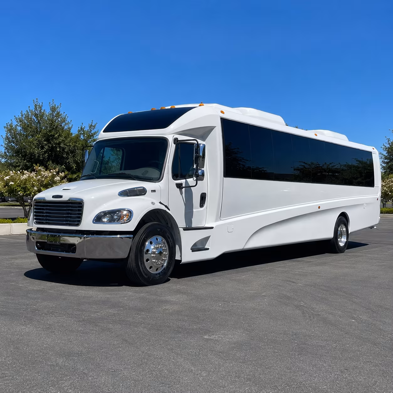 baldwin park 35 passenger minibus