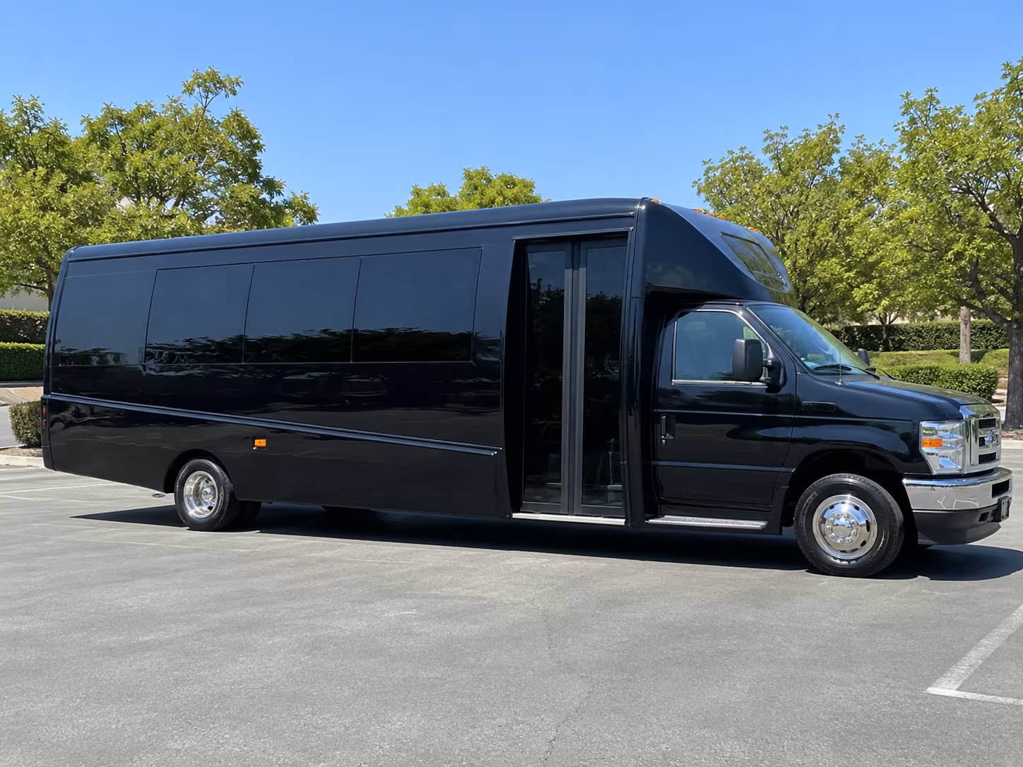 charter buses for baldwin park high school prom groups