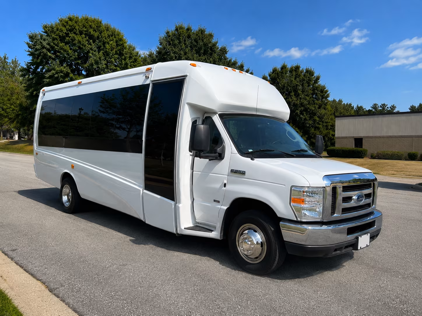 charter buses for corporate events and conference shuttles near baldwin park