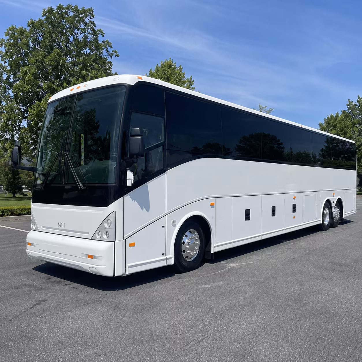 rehearsal dinner bus rentals for baldwin park wedding weekends